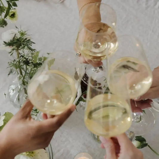 Alfresco Dining, Elevated: The Summer Entertaining Checklist