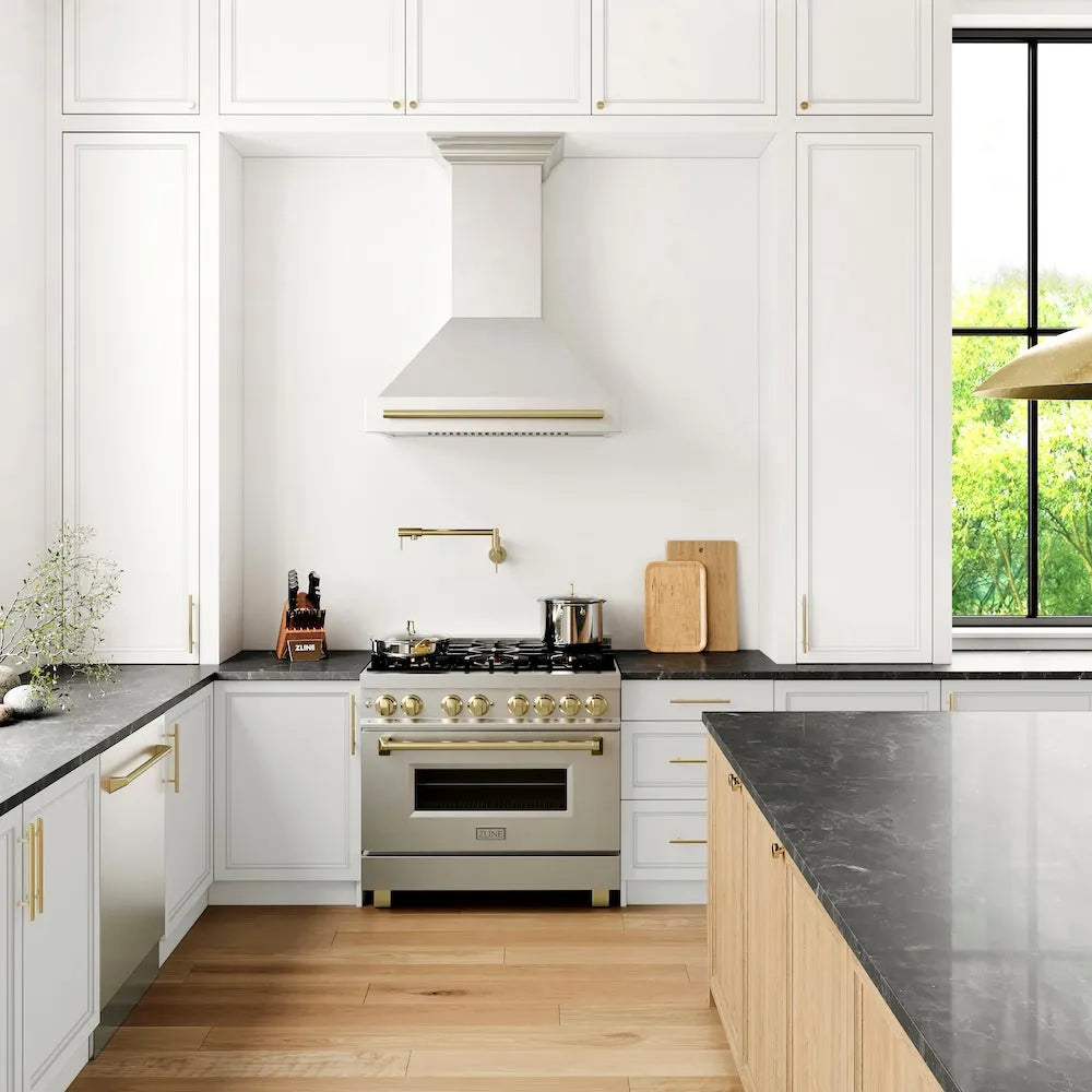 ZLINE Autograph Edition 36 in. Stainless Steel Range Hood with Stainless Steel Shell and Champagne Bronze Handle (8654STZ-36-CB)