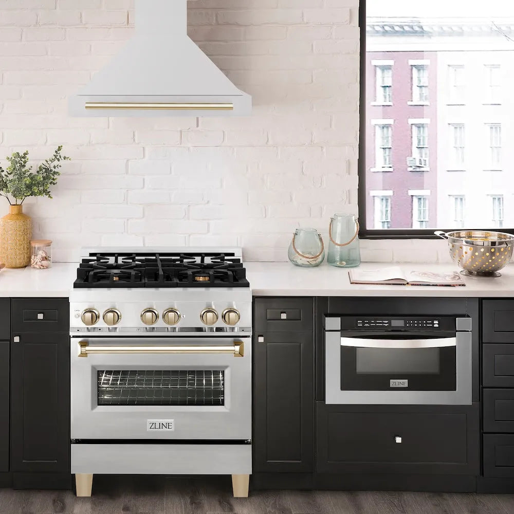 ZLINE Autograph Edition 30 in. Stainless Steel Range Hood with Stainless Steel Shell and Polished Gold Handle (8654STZ-30-G)