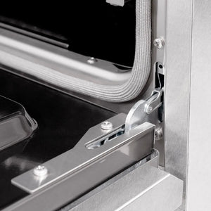 ZLINE 30 in. 4.2 cu. ft. Classic Gas Range with 4 Burner Cooktop and Convection Gas Oven in Satin Stainless Steel (CGRS-30) StayPut oven door hinge.