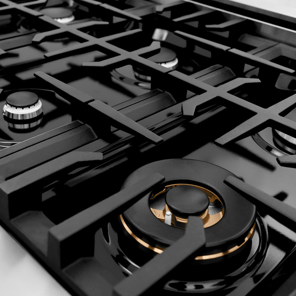 ZLINE 48 in. Classic Gas Rangetop with 8 Burners and Porcelain Cooktop in Stainless Steel with Griddle (RT-GR-48) dual function burner spread and grates.