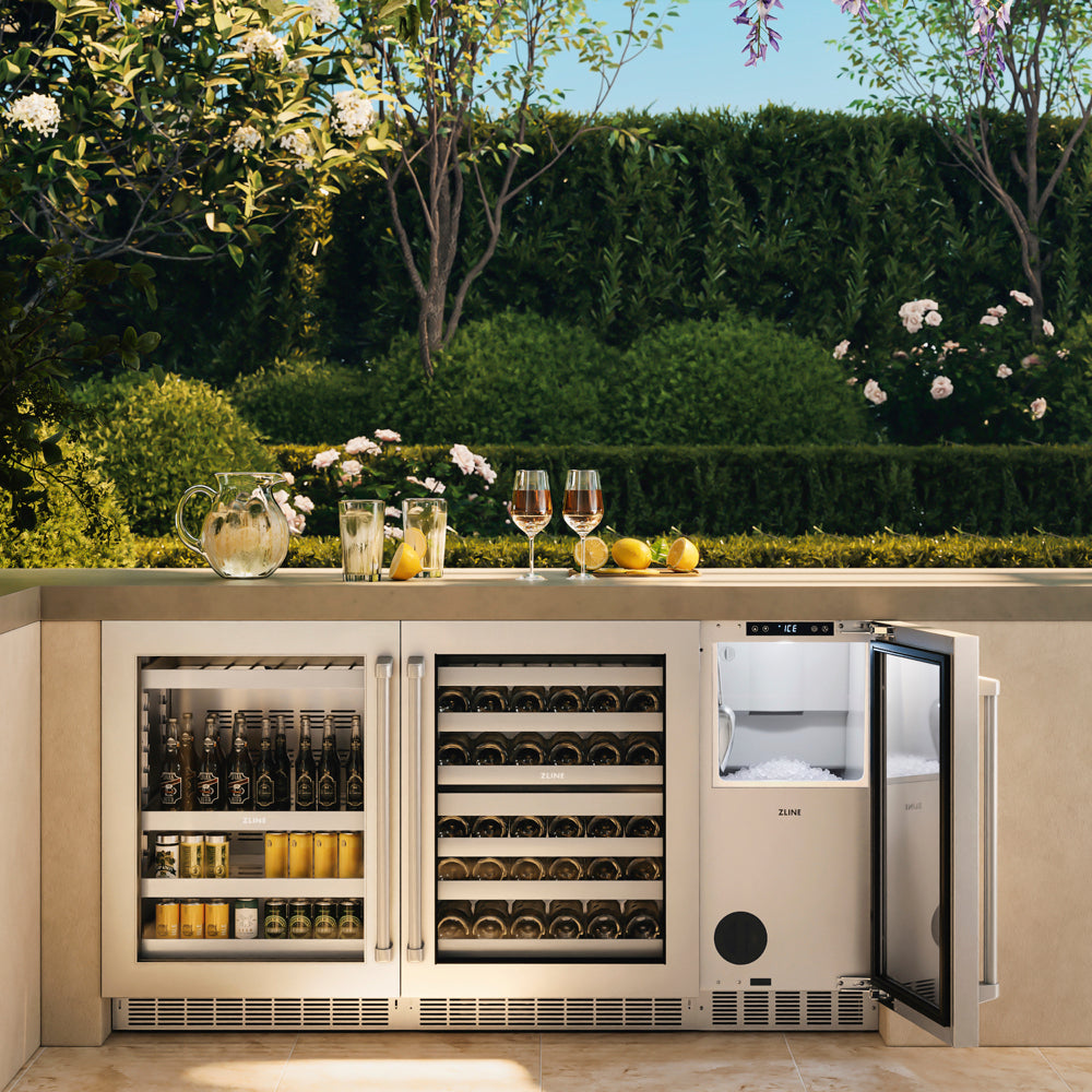 ZLINE 15 in. Touchstone Nugget Ice Maker with Drain Pump and Solid Stainless Steel Door (INGD-ST-15)