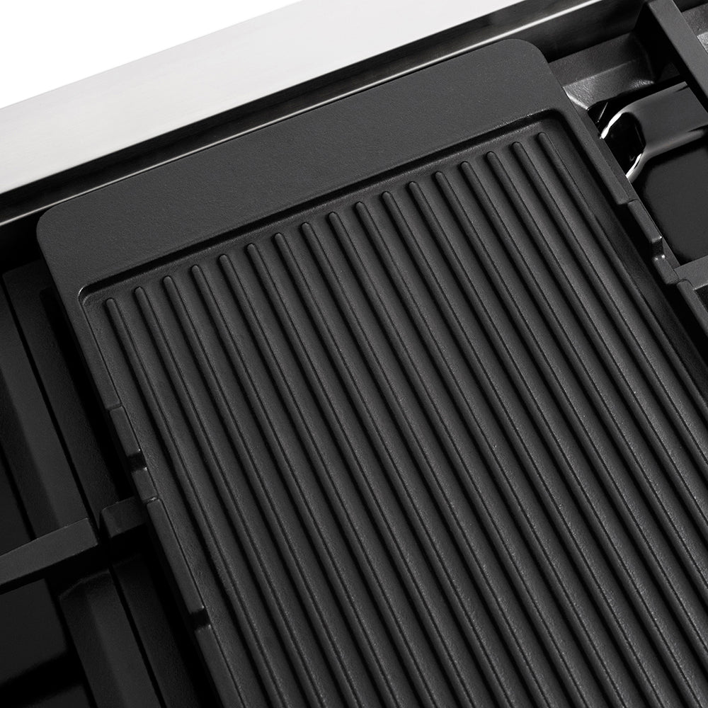 ZLINE Autograph Edition 48 in. 6.7 cu. ft. Paramount Double Oven Dual Fuel Range with 8 Burner Gas Cooktop in Stainless Steel and Champagne Bronze Helix Handles and Knob Accents (SDRZ-48-KCB) reversible griddle ribbed side.