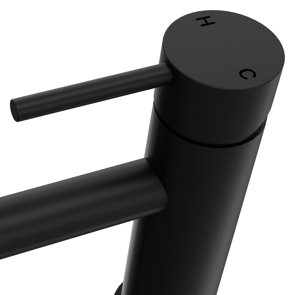 ZLINE Palisades Elegant Single Handle Bath Faucet in Matte Black (RBCN1-BF-MB) handle detail.