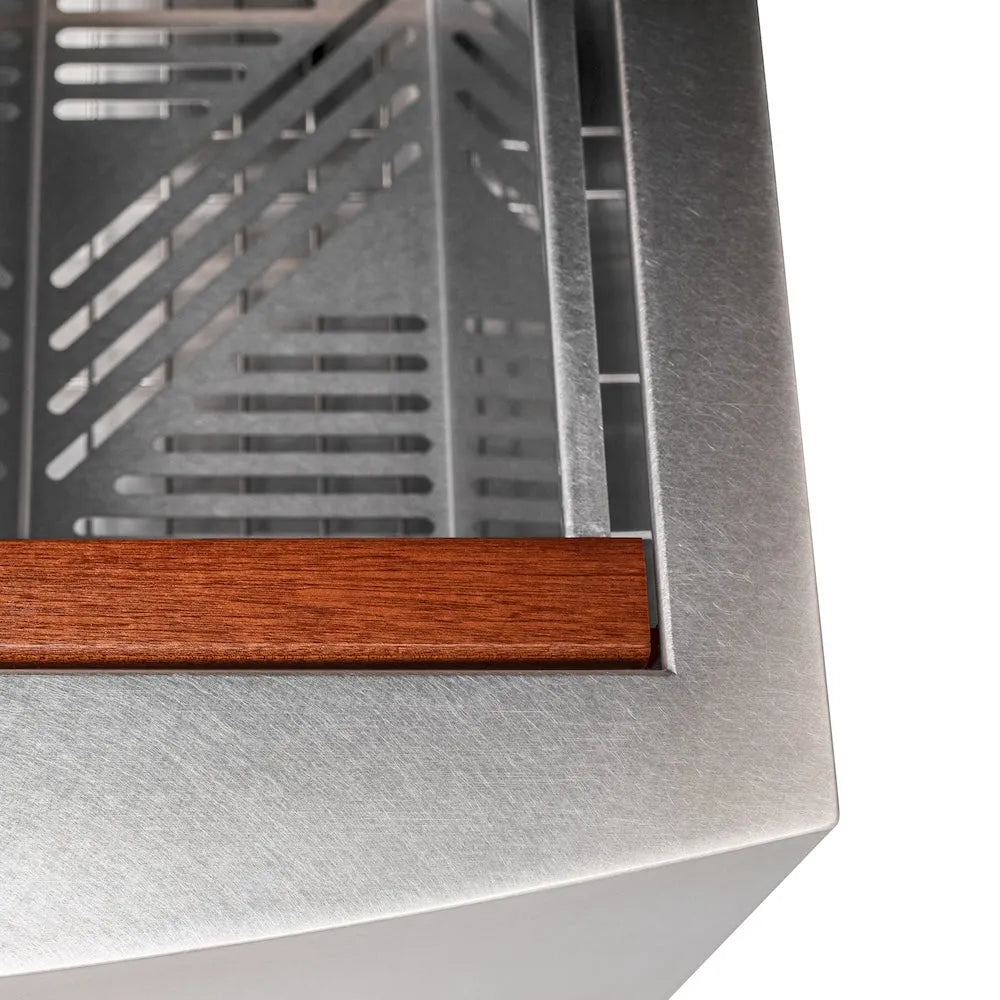 ZLINE 33 in. Moritz Farmhouse Apron Mount Single Bowl Satin Stainless Steel Kitchen Sink with Bottom Grid and Accessories (SLSAP-33S) finish detail.