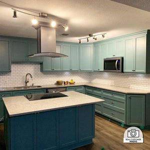 ZLINE 36 in. Convertible Vent Island Mount Range Hood in Stainless Steel and Glass (GL14i-36)