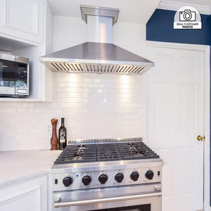 ZLINE 48 in. Convertible Vent Wall Mount Range Hood in Stainless Steel with Crown Molding (KL2CRN-48)