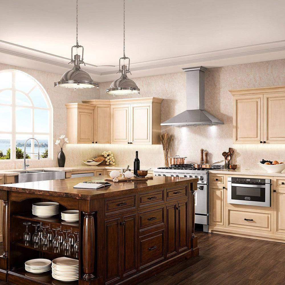 ZLINE 30 in. Convertible Vent Wall Mount Range Hood in Stainless Steel with Crown Molding (KL2CRN-30)